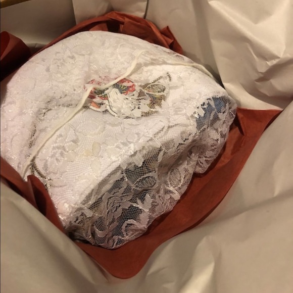 Cottagecore Surprise Bundle, Thrifted for you! 100% Sustainable Fashion - Picture 2 of 2